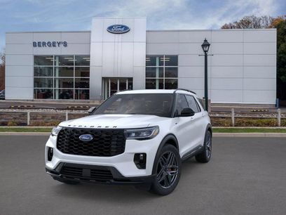 New 2025 Ford Explorer ST-Line w/ Premium Package