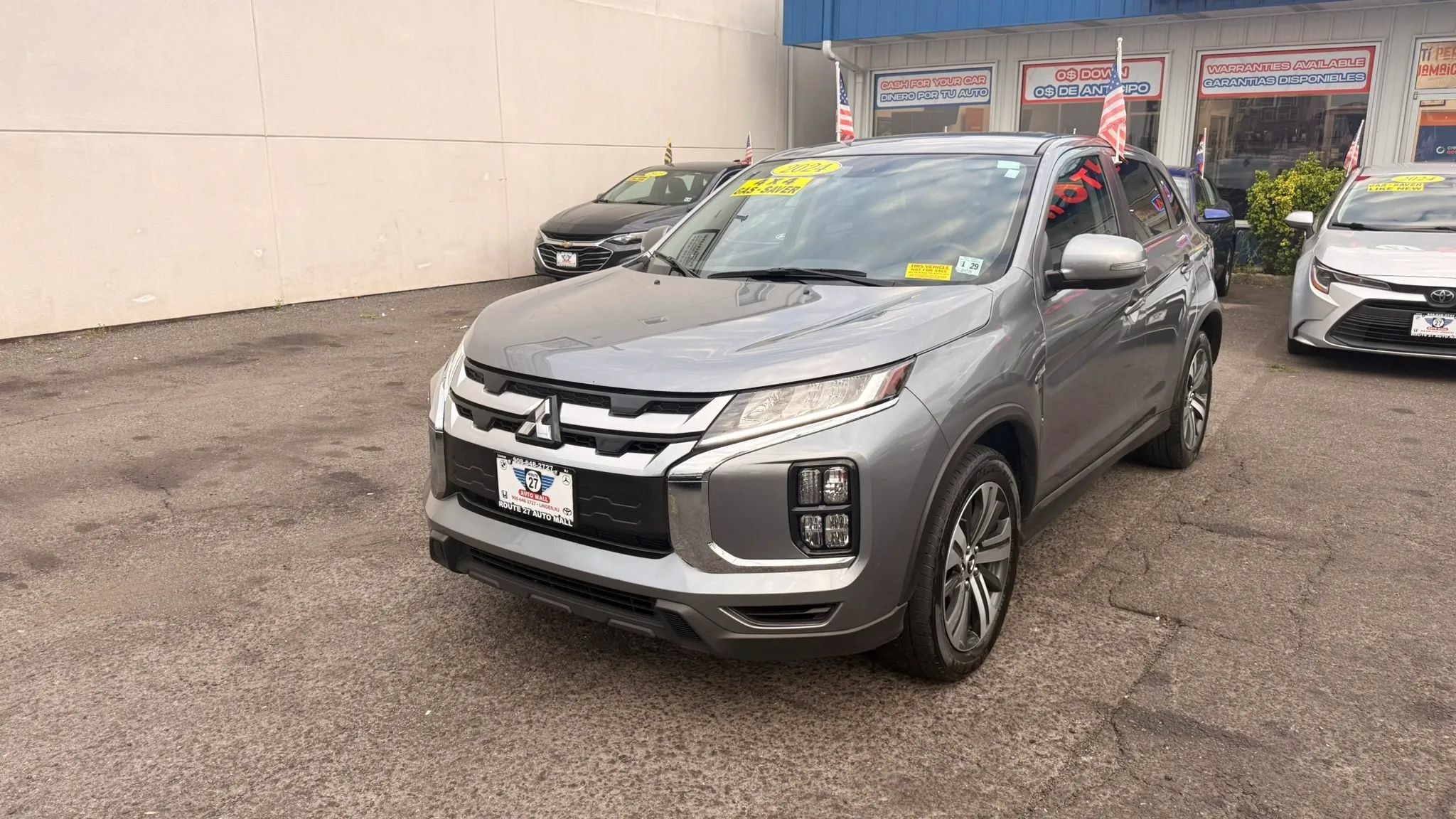 Used 2024 Mitsubishi Outlander Sport SE AWD/4WD image 4