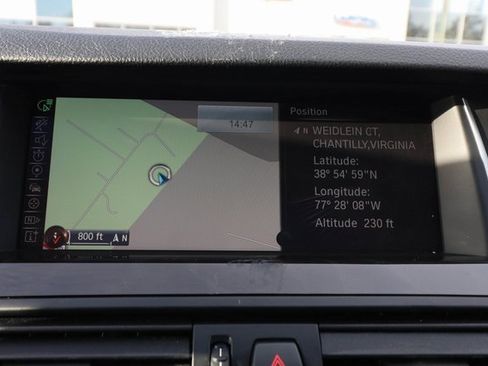 Used 2015 BMW 528i xDrive 528i xDrive image 11