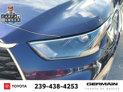 Used 2022 Toyota Highlander XLE AWD/4WD image 16