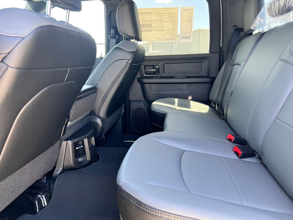 New 2026 RAM 3500 Tradesman AWD/4WD image 10