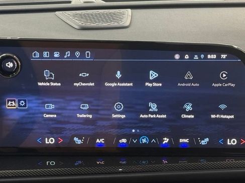 New 2027 Chevrolet Traverse Z71 w/ Enhanced Driving Package AWD/4WD image 15