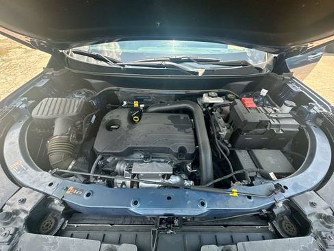 Used 2025 Chevrolet Equinox LT w/ Convenience Package II FWD image 33