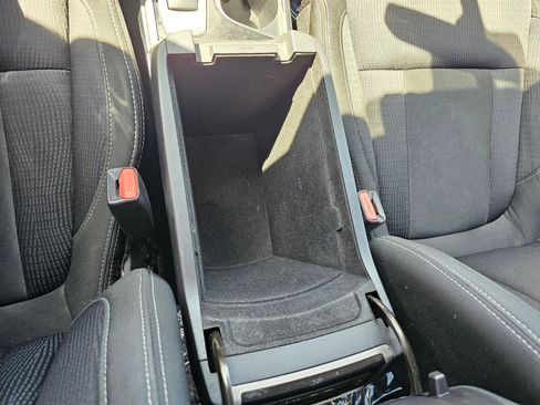 Used 2019 Subaru Ascent Premium AWD/4WD image 30