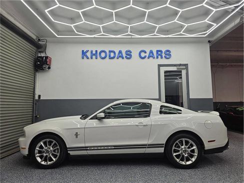 Used 2011 Ford Mustang Premium w/ 202A Rapid Spec Order Code image 1