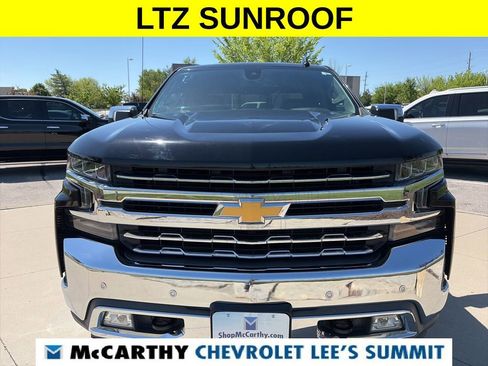 Used 2019 Chevrolet Silverado 1500 LTZ w/ LTZ Premium Package RWD image 3