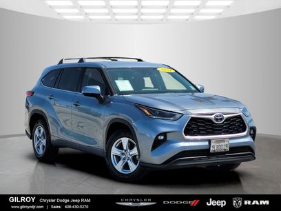 Used 2021 Toyota Highlander LE