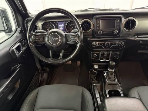 Used 2019 Jeep Wrangler Unlimited Sport S AWD/4WD image 31