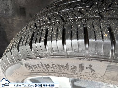 Used 2021 Mercedes-Benz GLB 250 4MATIC image 15