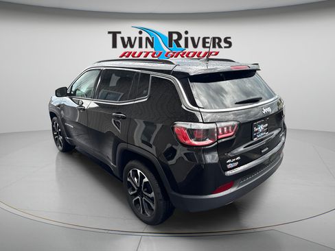 Certified 2023 Jeep Compass Limited AWD/4WD image 2