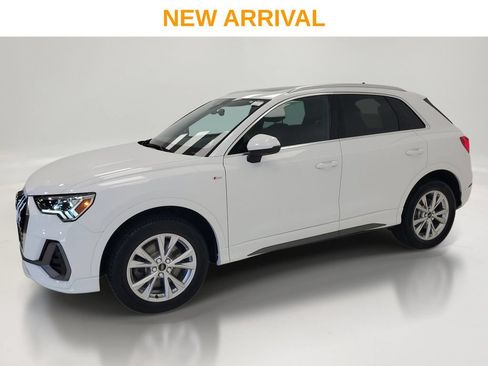 Used 2025 Audi Q3 2.0T Premium AWD/4WD image 1