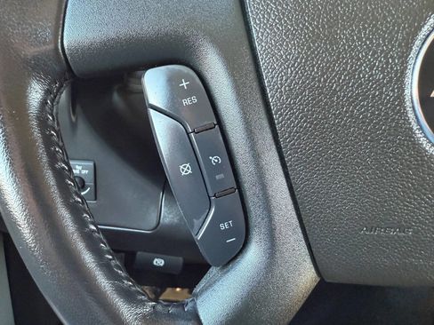 Used 2023 Chevrolet Express 3500 LS image 32