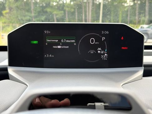 New 2026 Toyota bZ FWD image 32