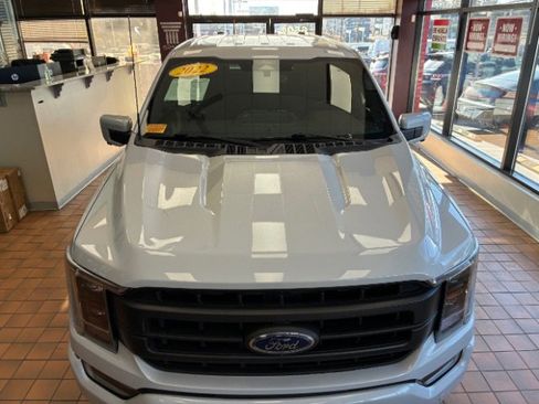 Used 2022 Ford F150 Lariat w/ Equipment Group 502A High image 6