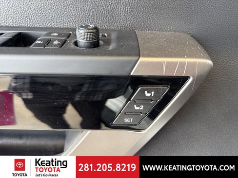 Used 2024 Toyota Tundra Limited image 15