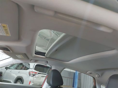 Used 2022 Honda Civic EX-L image 28