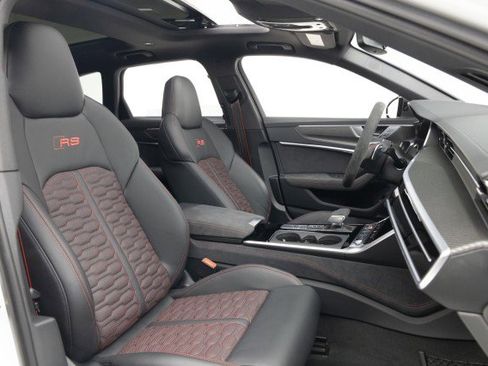 Used 2024 Audi RS 6 performance w/ Matte Carbon Package image 4