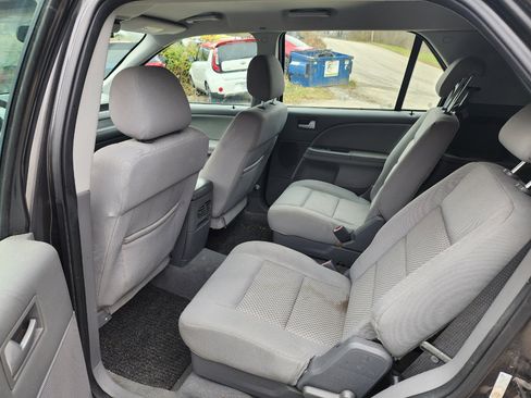 Used 2007 Ford Freestyle SEL image 12