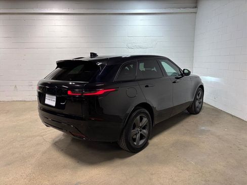 Used 2025 Land Rover Range Rover Velar Dynamic SE image 6