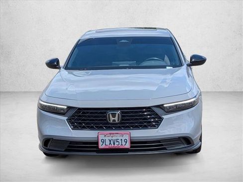 Used 2024 Honda Accord Sport image 2