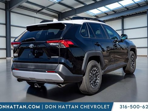Used 2019 Toyota RAV4 Adventure AWD/4WD image 25