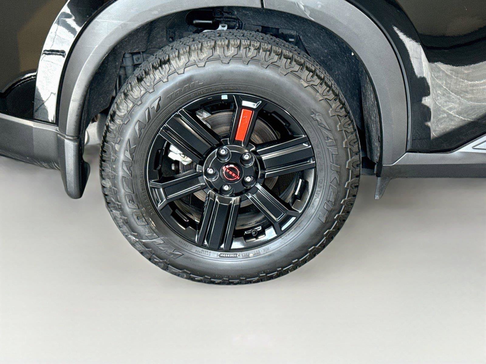 Used 2025 Nissan Rogue SV w/ Rock Creek Premium Package AWD/4WD image 40