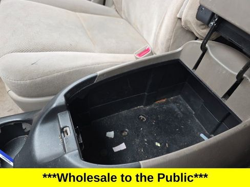 Used 2005 Toyota Sequoia SR5 image 25