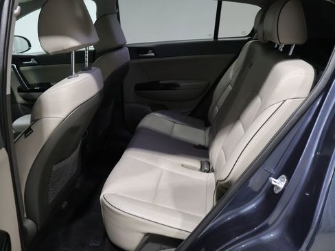 Used 2019 Kia Sportage SX image 18