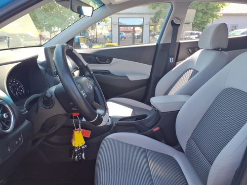 Used 2022 Hyundai Kona SE AWD/4WD image 21