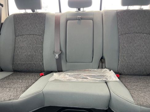 Used 2020 RAM 1500 Classic SLT w/ Luxury Group image 20