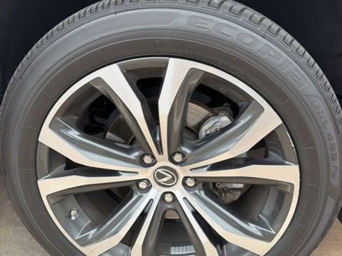 Used 2019 Lexus RX 350 FWD image 5