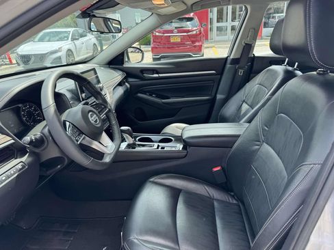Certified 2022 Nissan Altima 2.5 SL FWD image 16