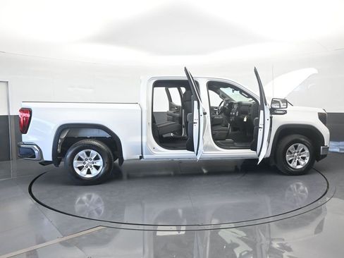 Used 2024 GMC Sierra 1500 Pro w/ Pro Value Package image 77