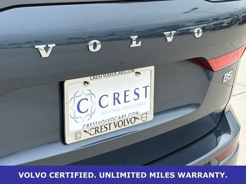 Certified 2025 Volvo XC60 B5 Core AWD/4WD image 9