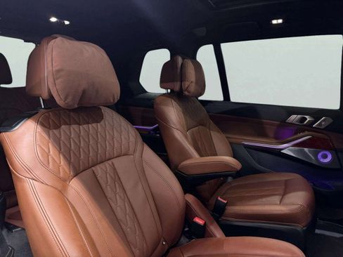 Used 2023 BMW ALPINA XB7 ALPINA XB7 image 45