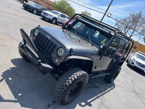 Used 2014 Jeep Wrangler Unlimited Sport w/ Quick Order Package 24S AWD/4WD image 42