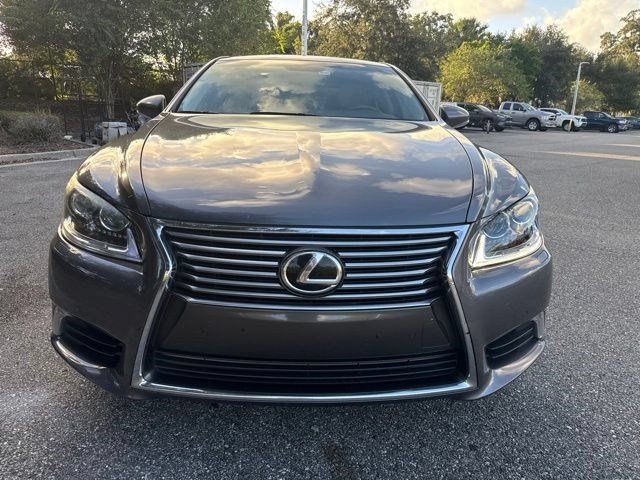 Used 2014 Lexus LS 460 w/ Comfort Package RWD image 8