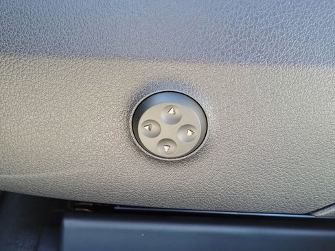 New 2026 Mercedes-Benz GLC 300 image 19