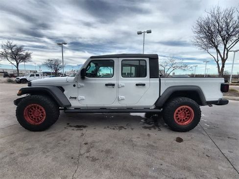 Used 2023 Jeep Gladiator Sport w/ Trailer Tow Package image 3
