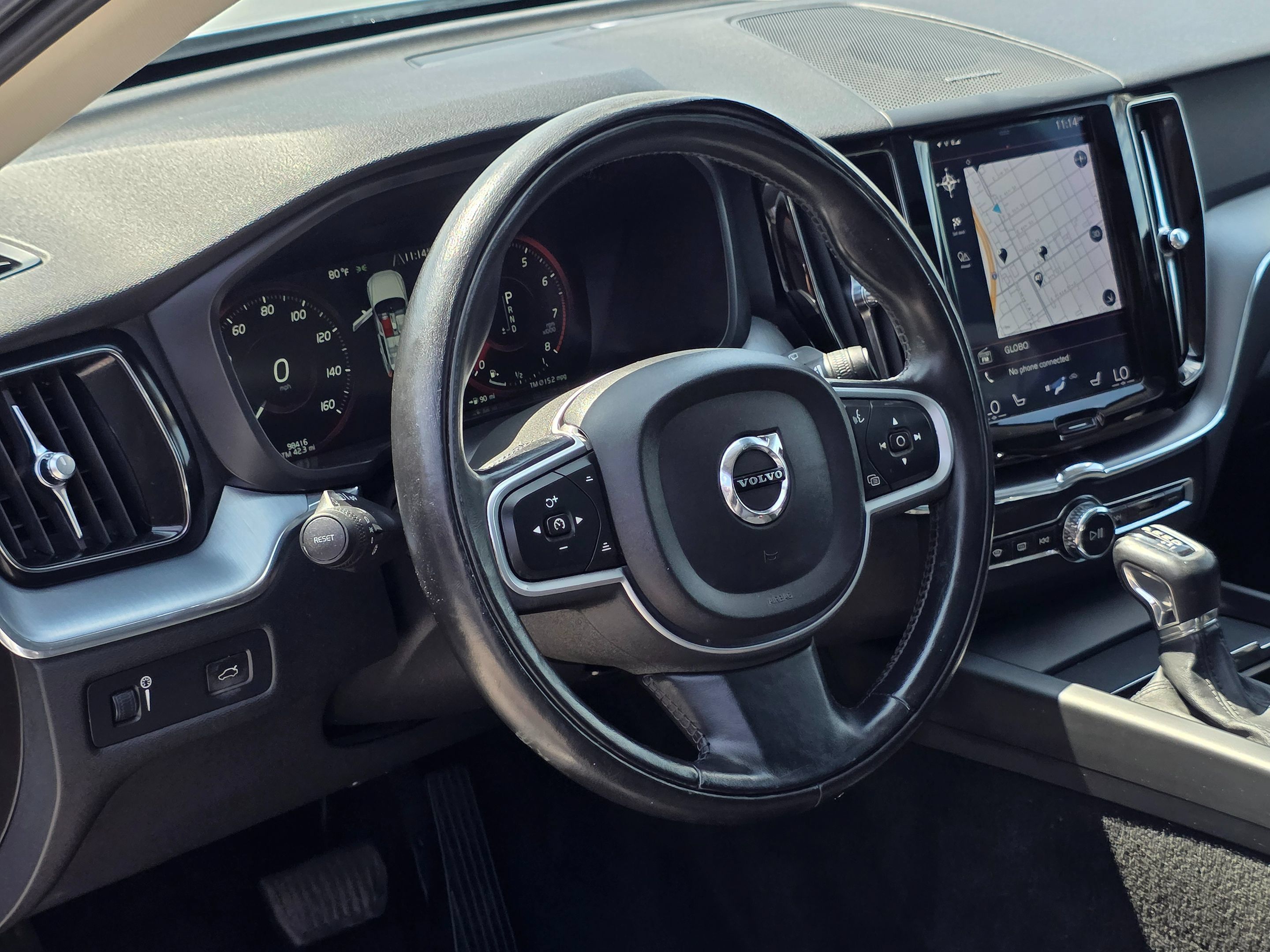 Used 2019 Volvo XC60 T6 Momentum w/ Multimedia Package AWD/4WD image 21