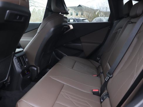 Used 2025 BMW X3 xDrive30i w/ Premium Package image 13