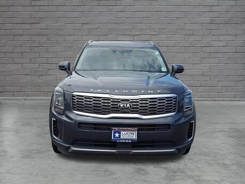 Used 2020 Kia Telluride EX w/ Towing Package FWD image 4