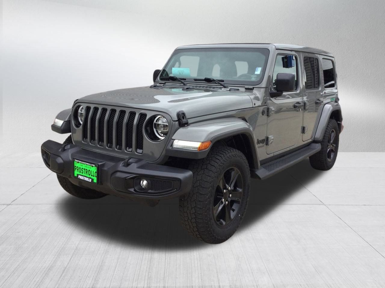 Used 2020 Jeep Wrangler Unlimited Sahara AWD/4WD image 2