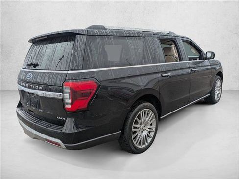 Used 2024 Ford Expedition Max Limited AWD/4WD image 5