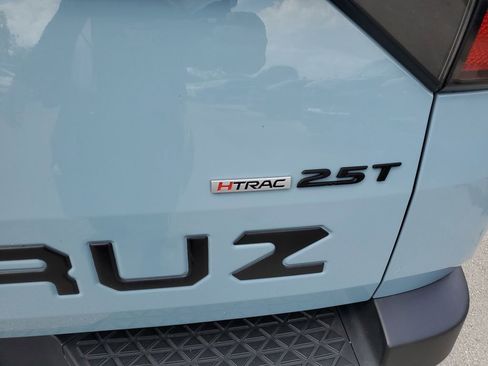 Used 2022 Hyundai Santa Cruz SEL Premium image 5