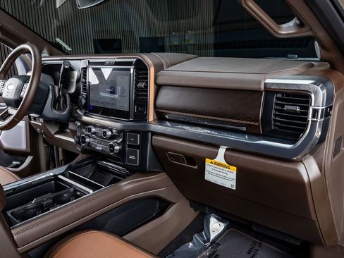 Used 2026 Ford F250 King Ranch w/ Chrome Package image 18