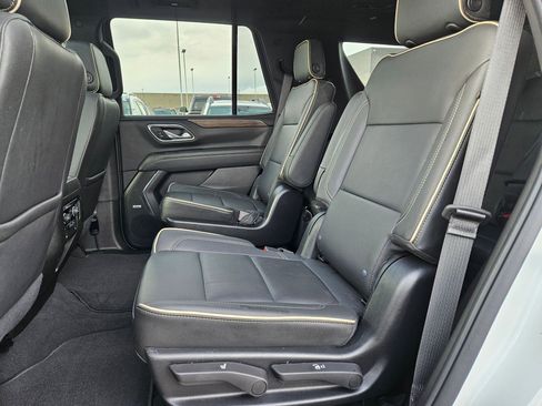 Used 2023 Chevrolet Tahoe Premier AWD/4WD image 28