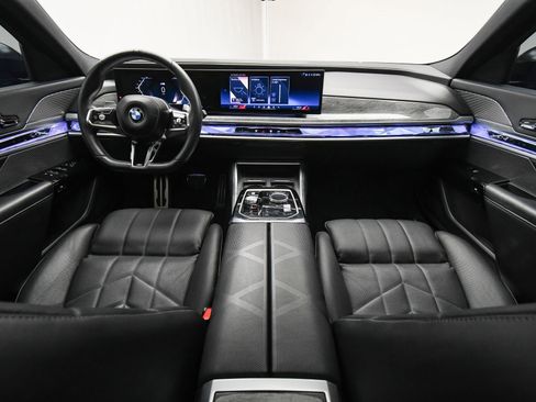 Used 2024 BMW 760i xDrive 760i xDrive image 13