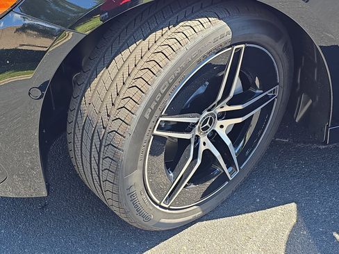 New 2026 Mercedes-Benz E 350 4MATIC Sedan image 32