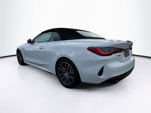 Used 2024 BMW 430i Convertible image 5